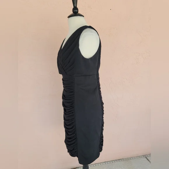White House Black Market Ruched Cocktail Dress in Black - Picture 4 of 12